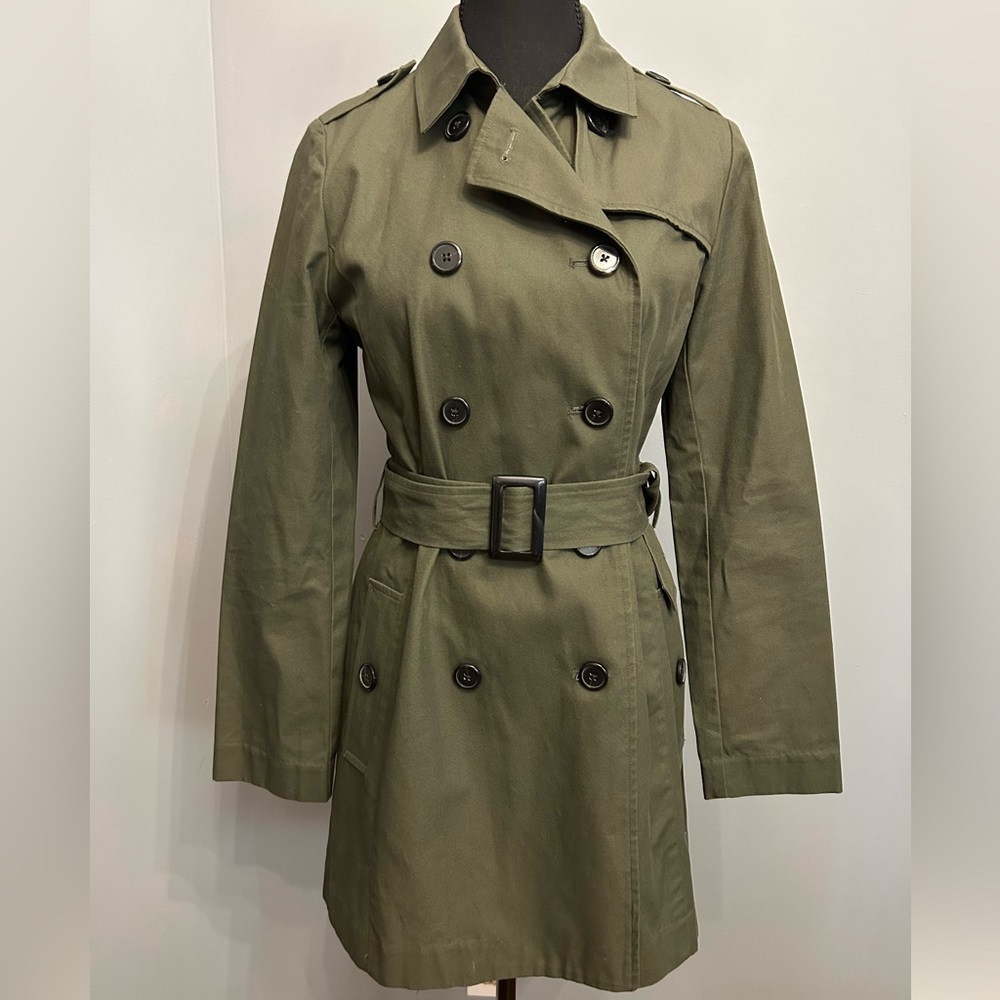 Forever 21 Army Green Trench Coat, size S, Fits LIKE XS